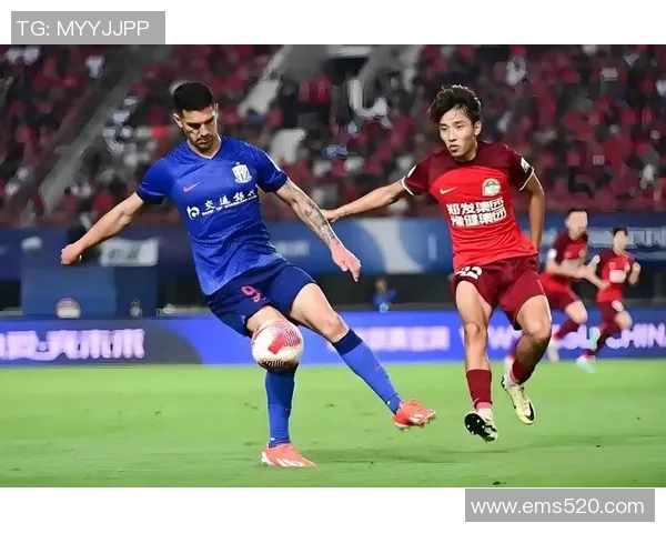 中超精彩对决申花迎战深圳全力争胜展现球队实力与斗志